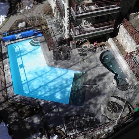 Village Center Condos Вейл Номер фото